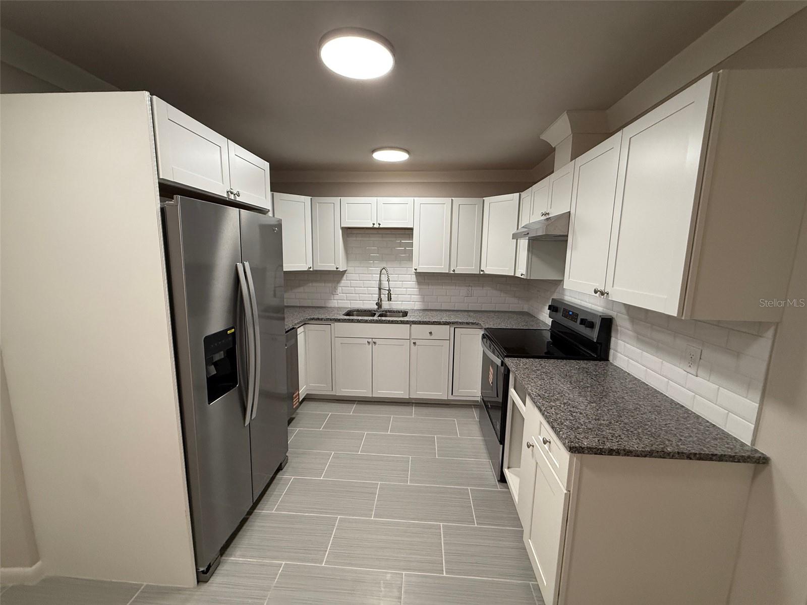 Image 4 of 16 For 1013 41st Avenue