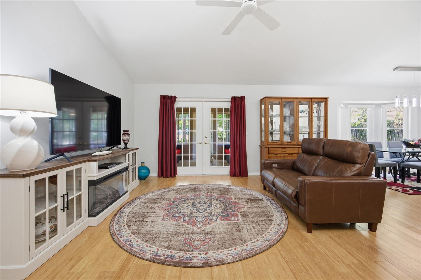 Image 11 of 36 For 1106 101st Drive