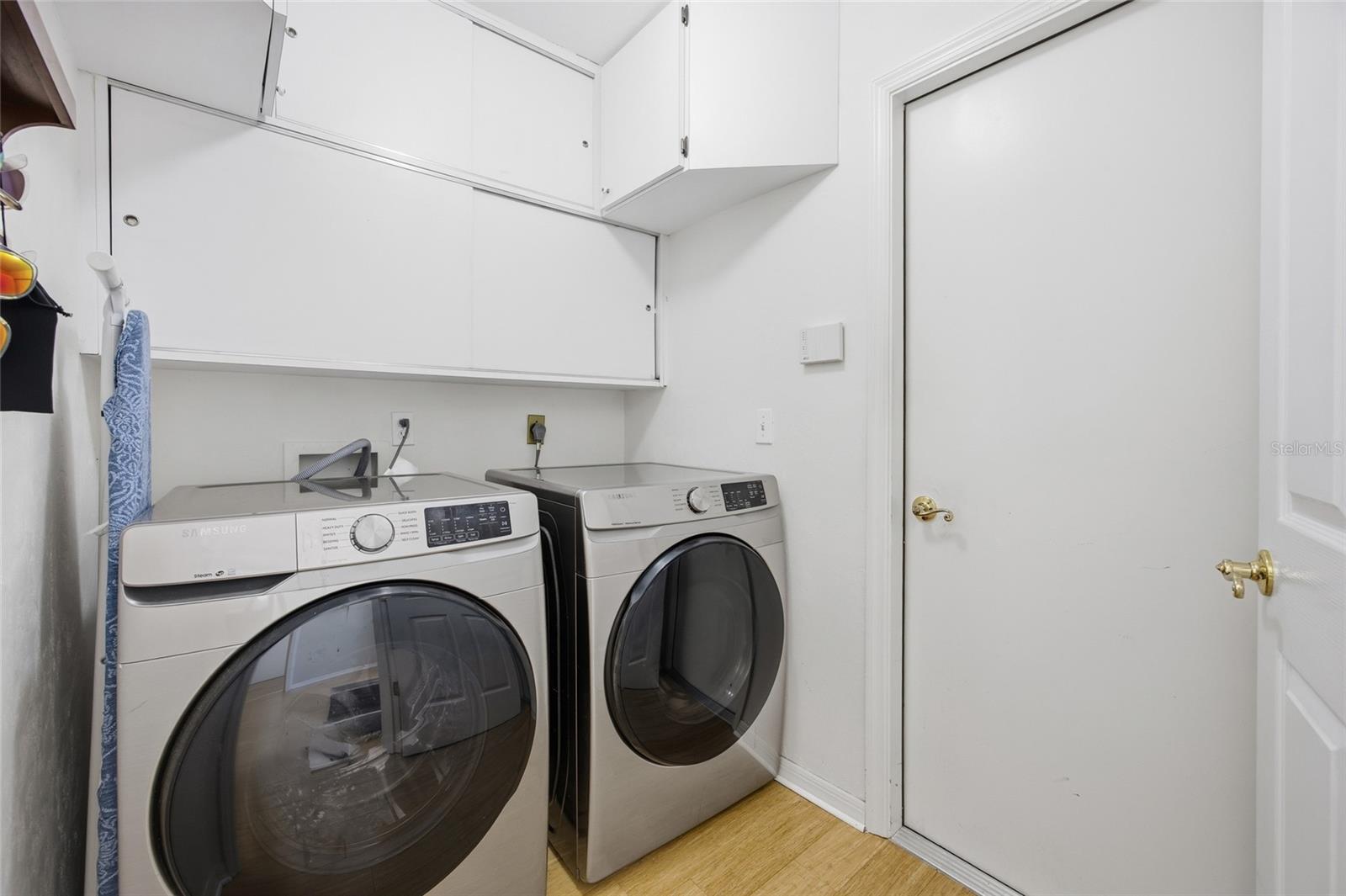 Image 17 of 36 For 1106 101st Drive