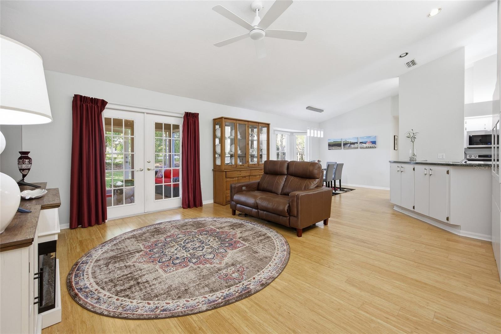 Image 5 of 36 For 1106 101st Drive