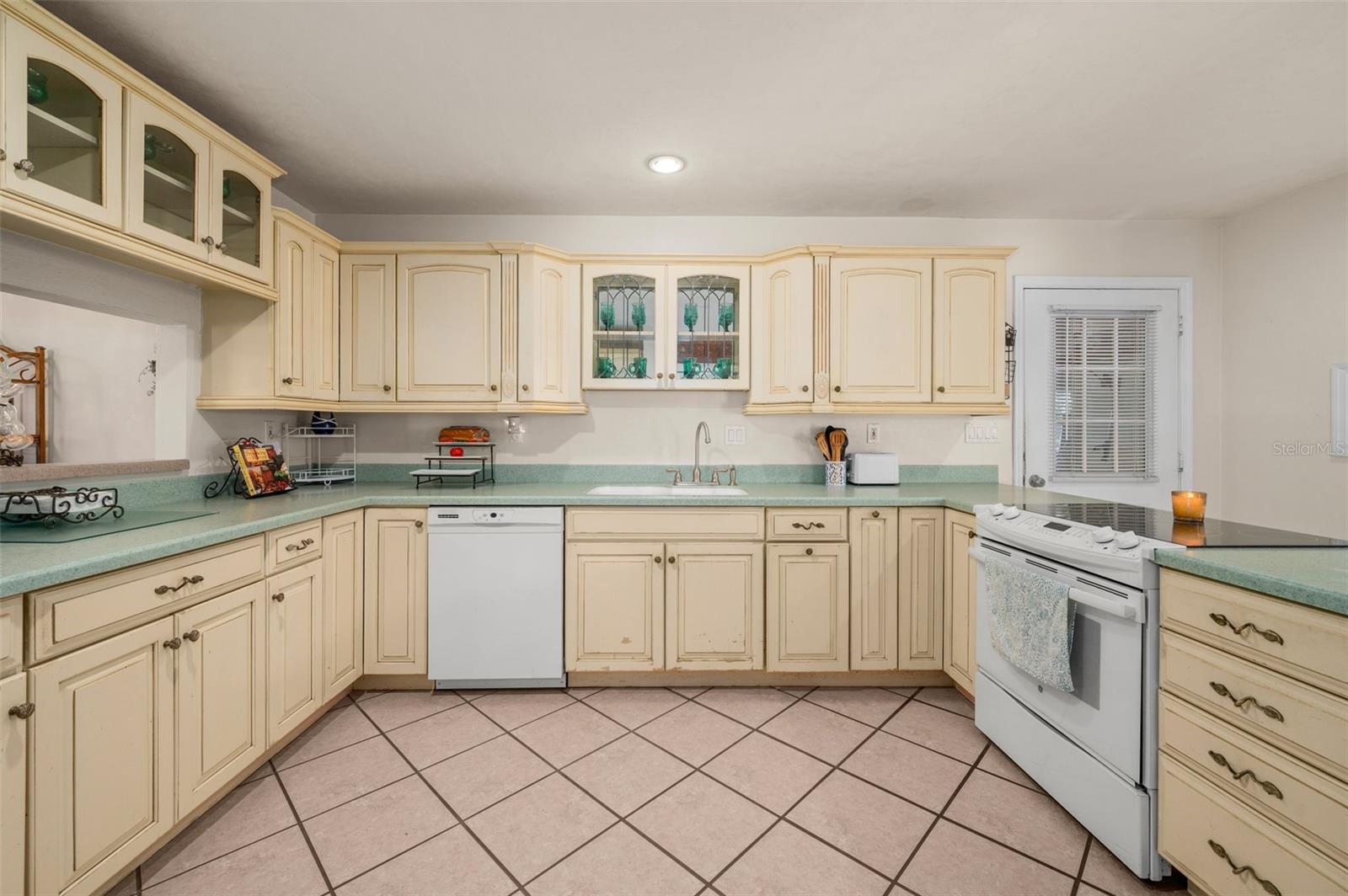 Image 16 of 66 For 6459 County Road 337