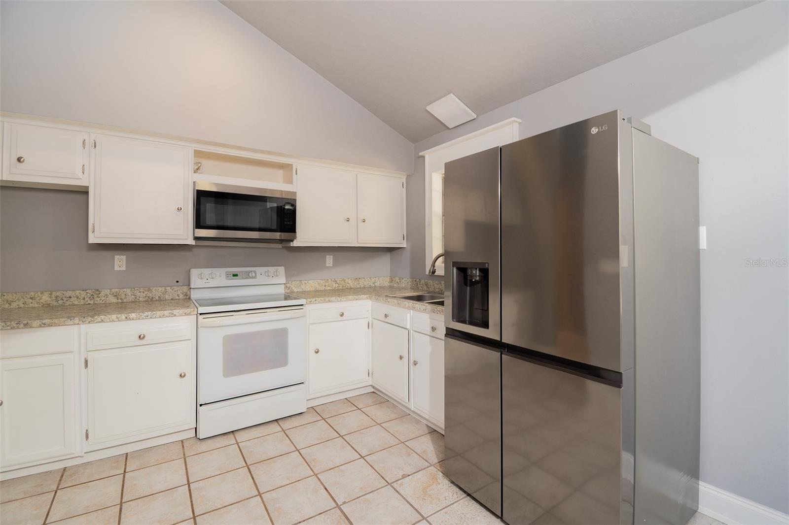 Image 19 of 27 For 2411 54th Avenue