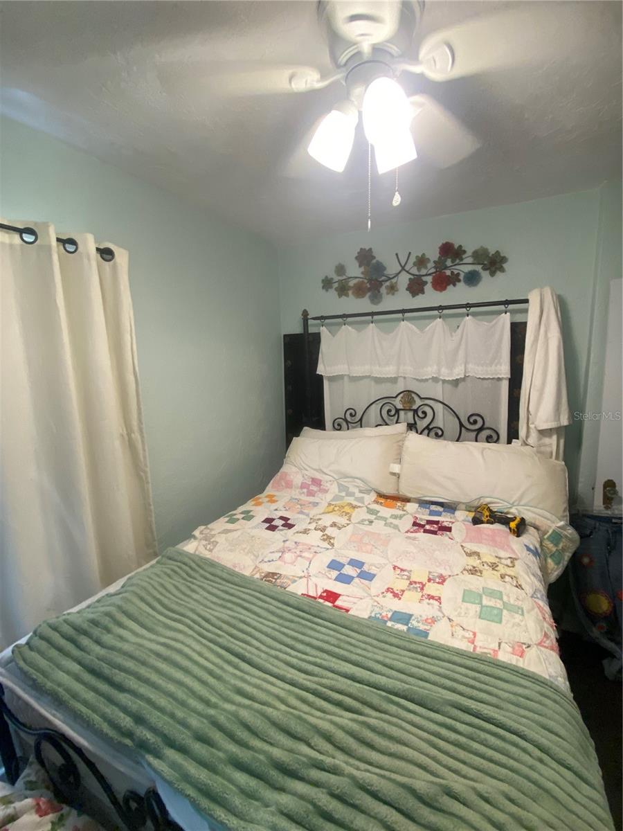 Image 10 of 15 For 1231 9th Street W