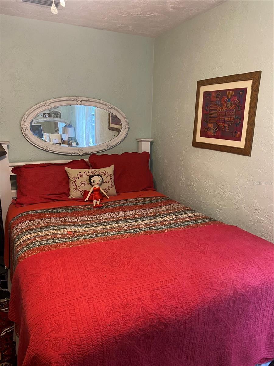 Image 9 of 15 For 1231 9th Street W