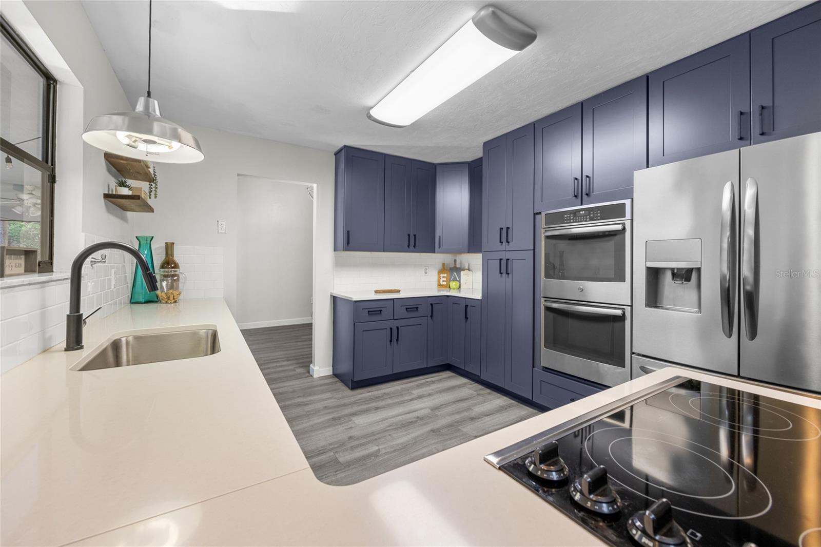 Image 11 of 46 For 7804 47th Court