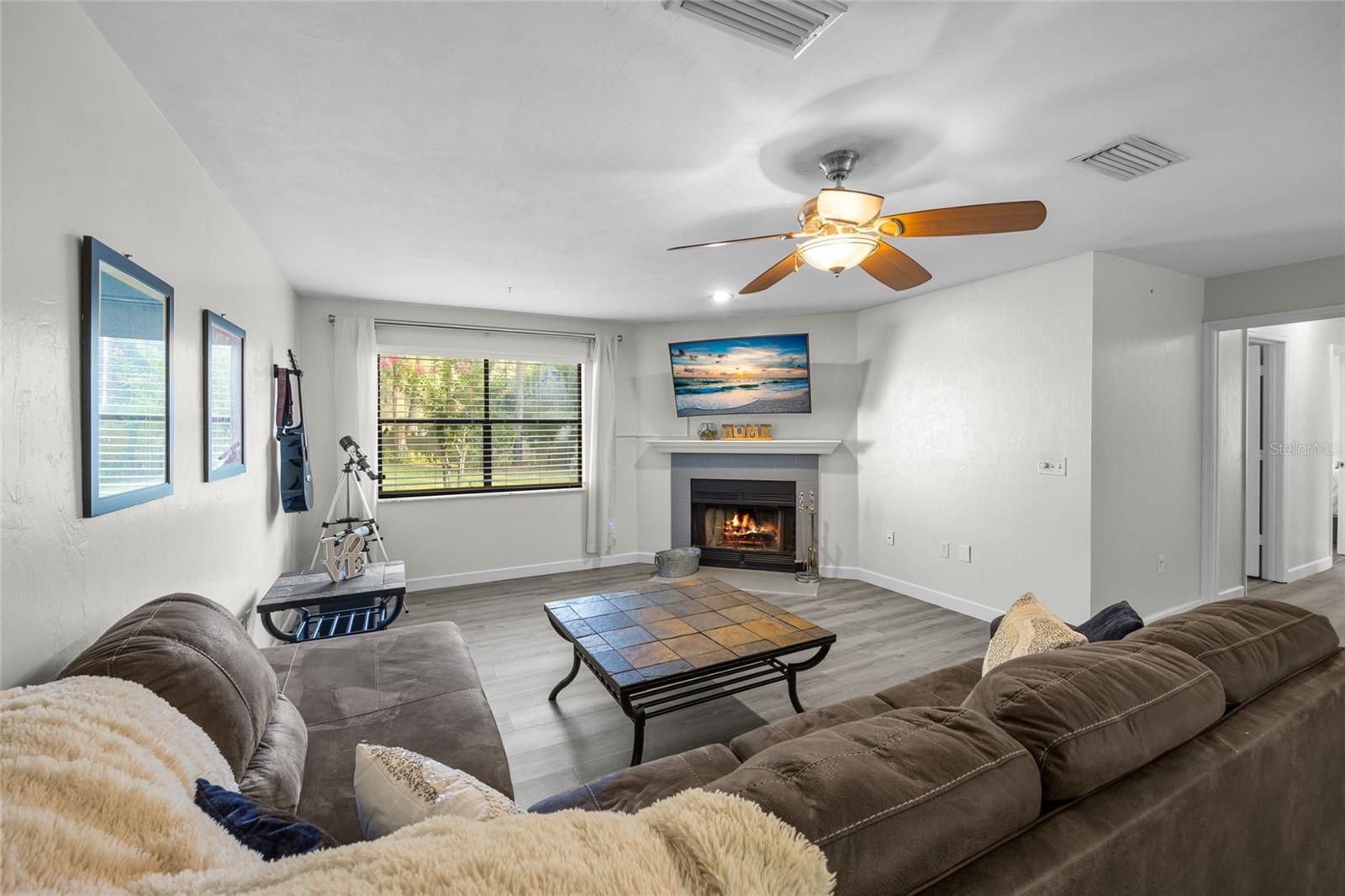 Image 13 of 46 For 7804 47th Court