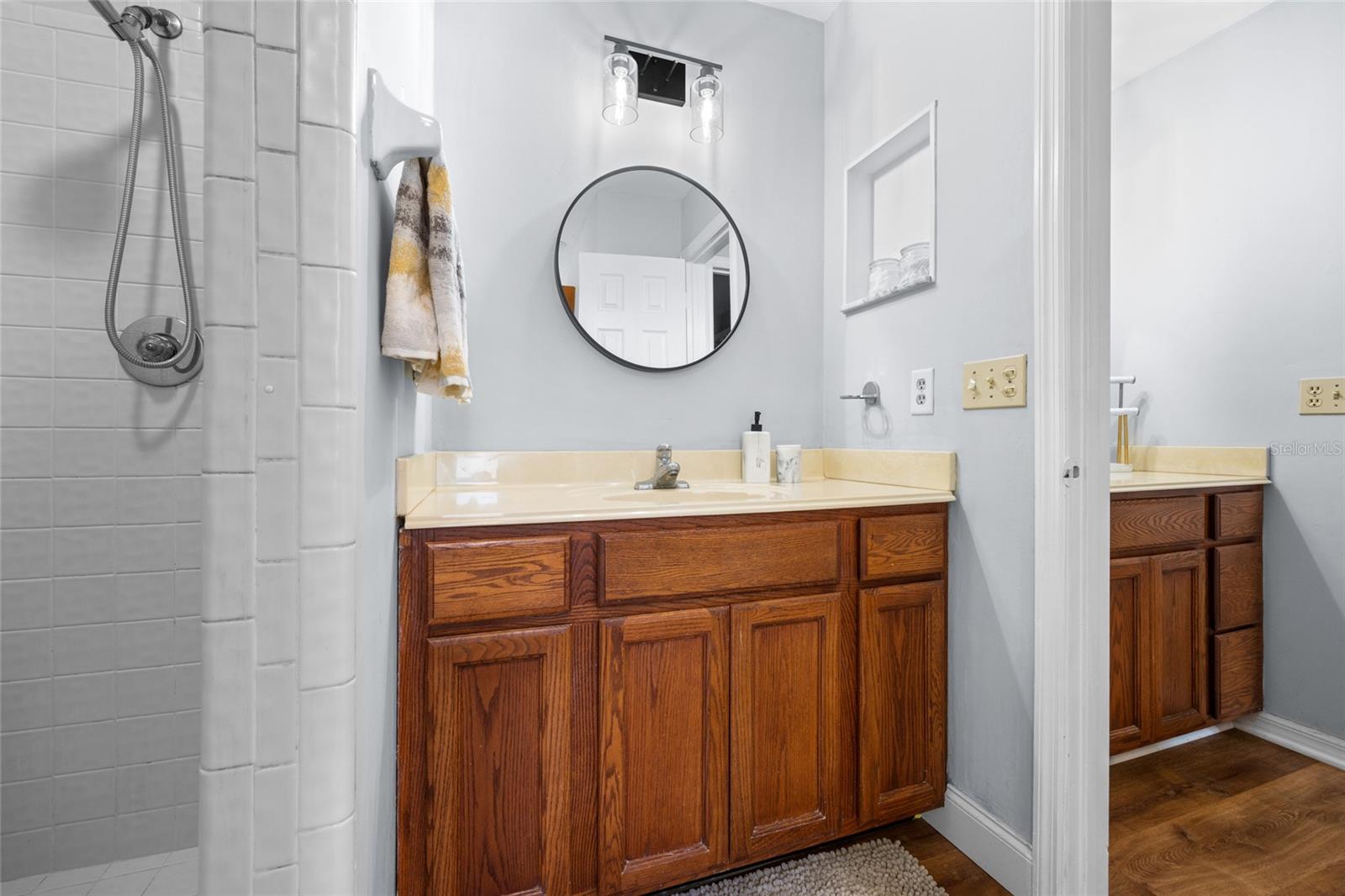 Image 19 of 46 For 7804 47th Court