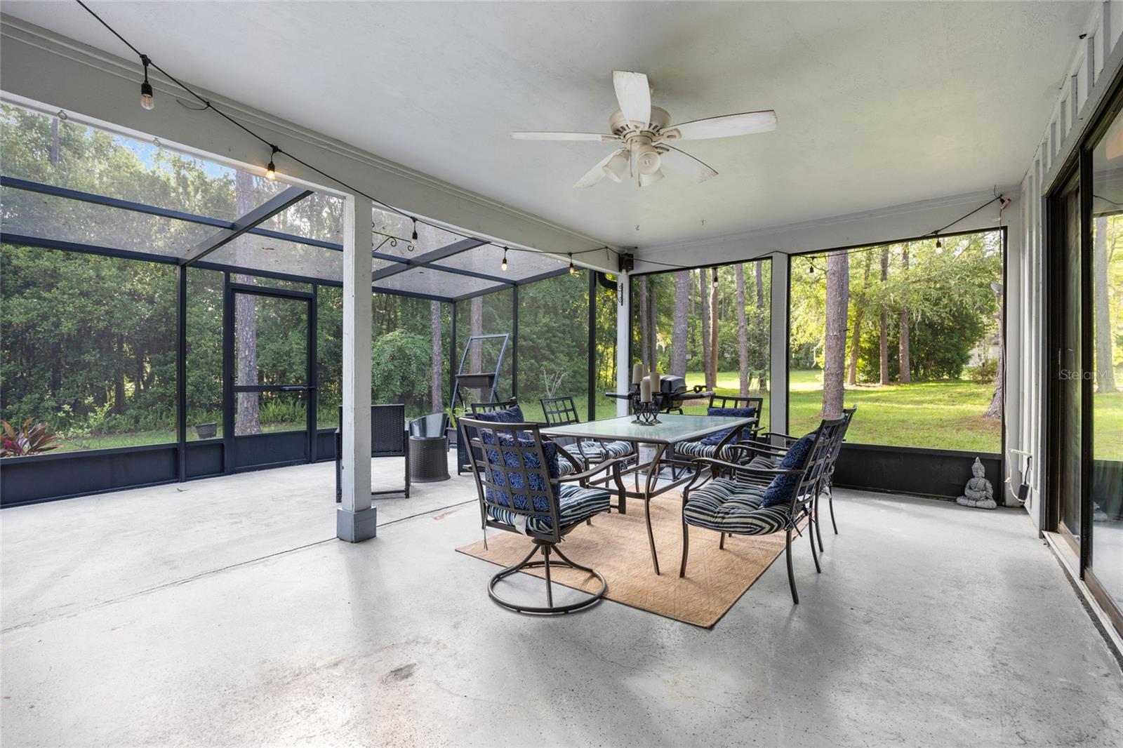 Image 29 of 46 For 7804 47th Court