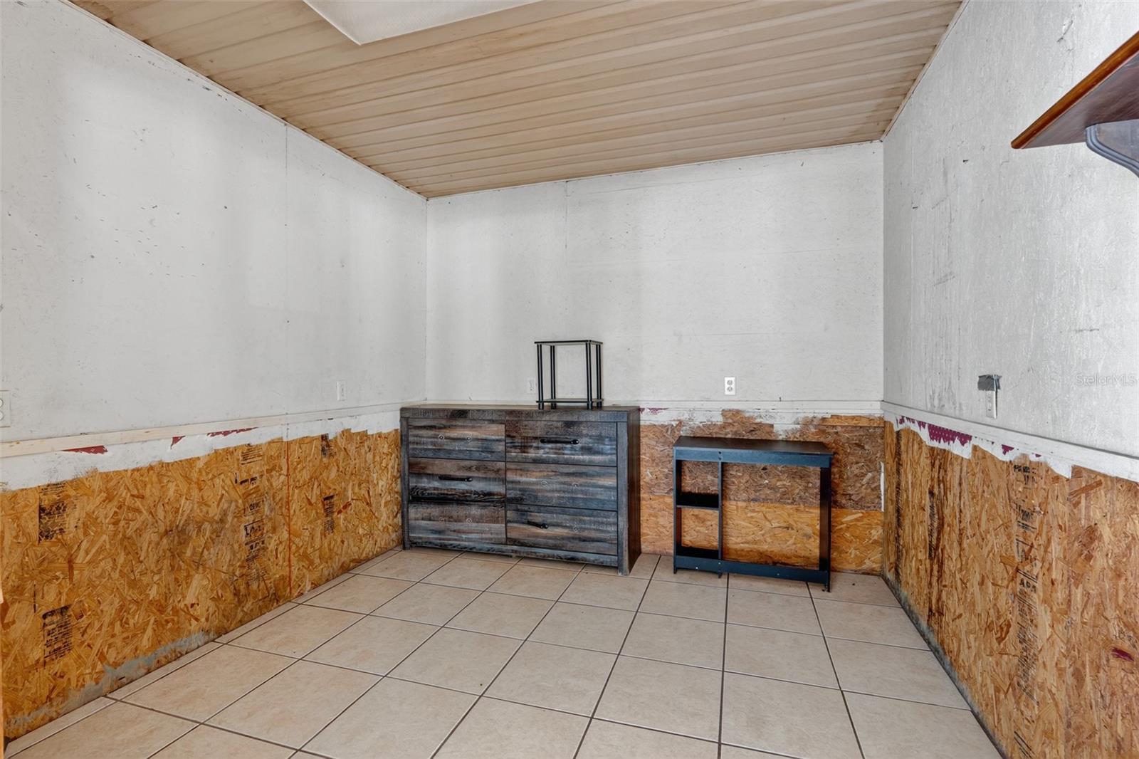 Image 32 of 45 For 3749 V 22nd Place