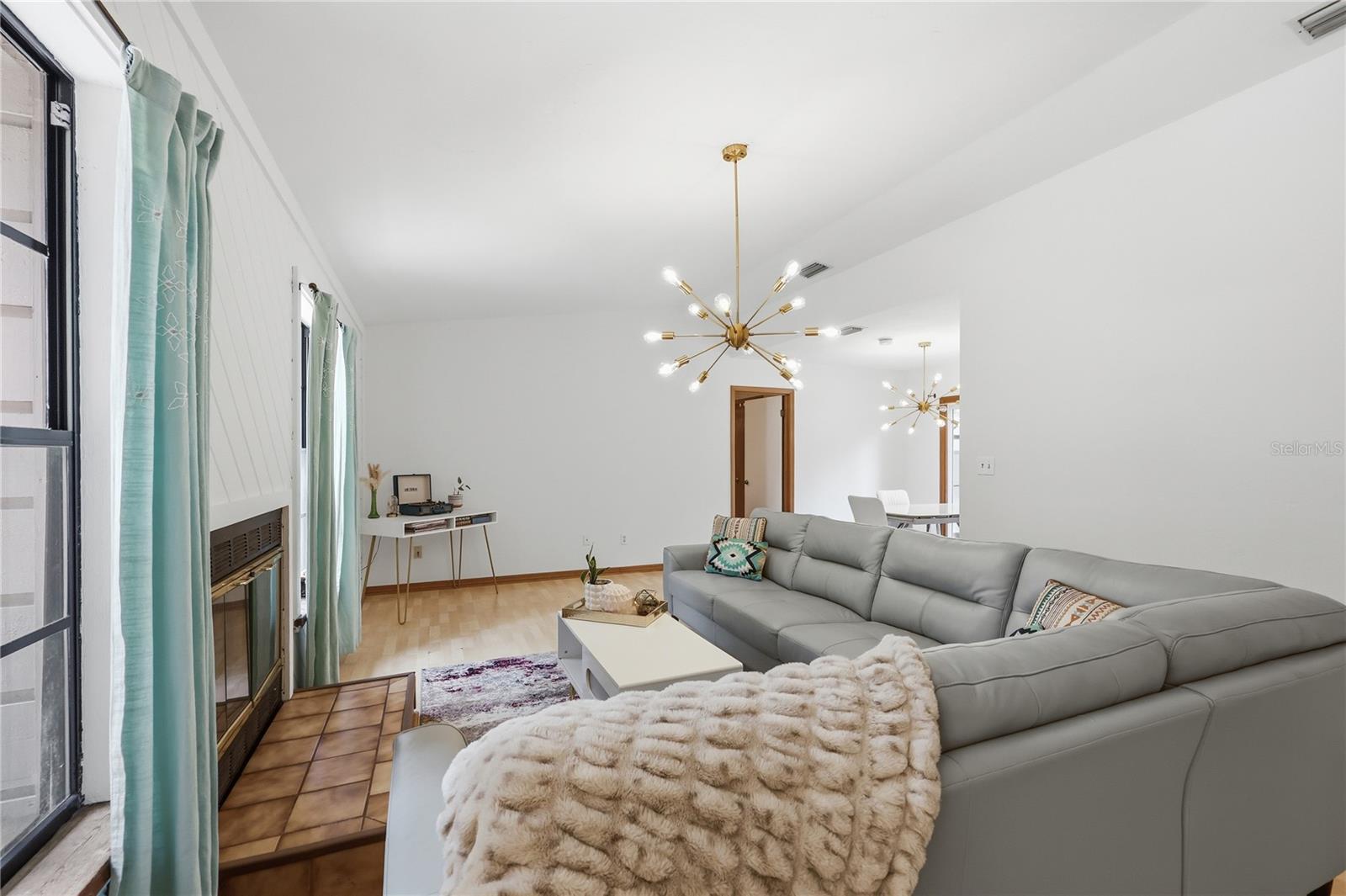 Image 9 of 24 For 4306 20th Drive