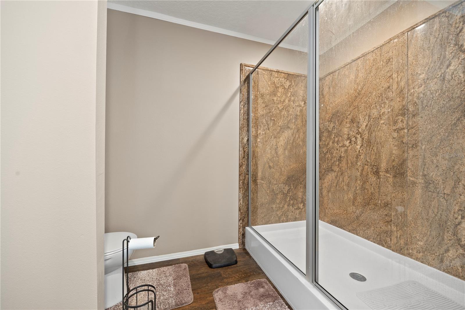 Image 15 of 41 For 221 Magnolia Road