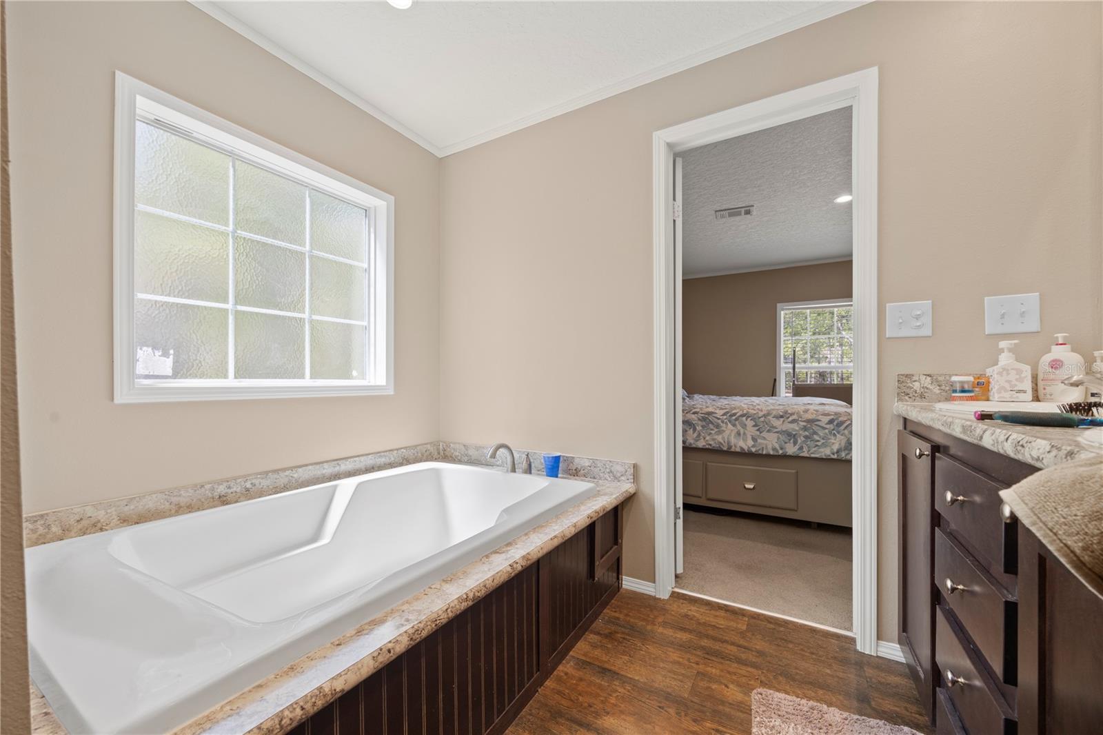 Image 16 of 41 For 221 Magnolia Road