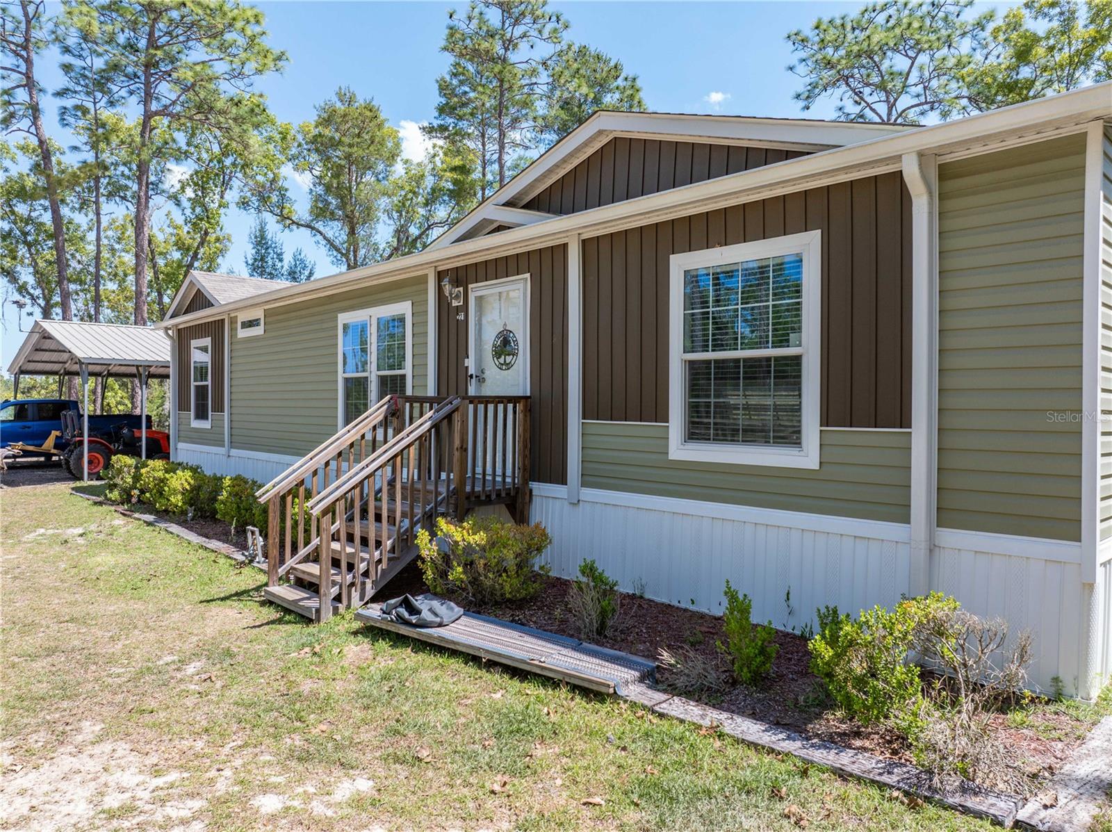 Image 30 of 41 For 221 Magnolia Road