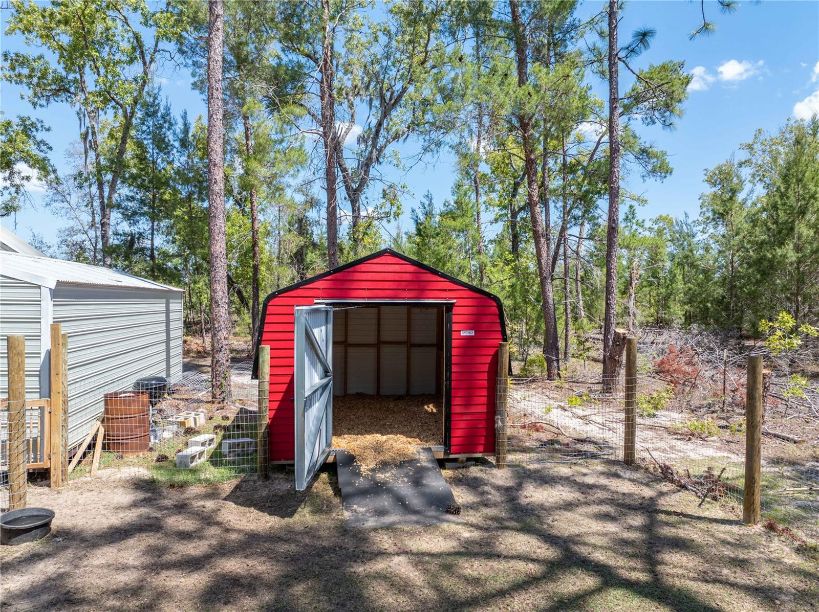 Image 35 of 41 For 221 Magnolia Road