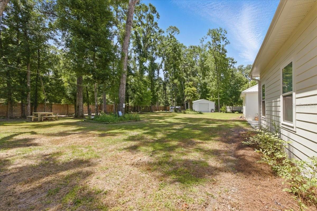 Image 7 of 52 For 9061 Katherine Way