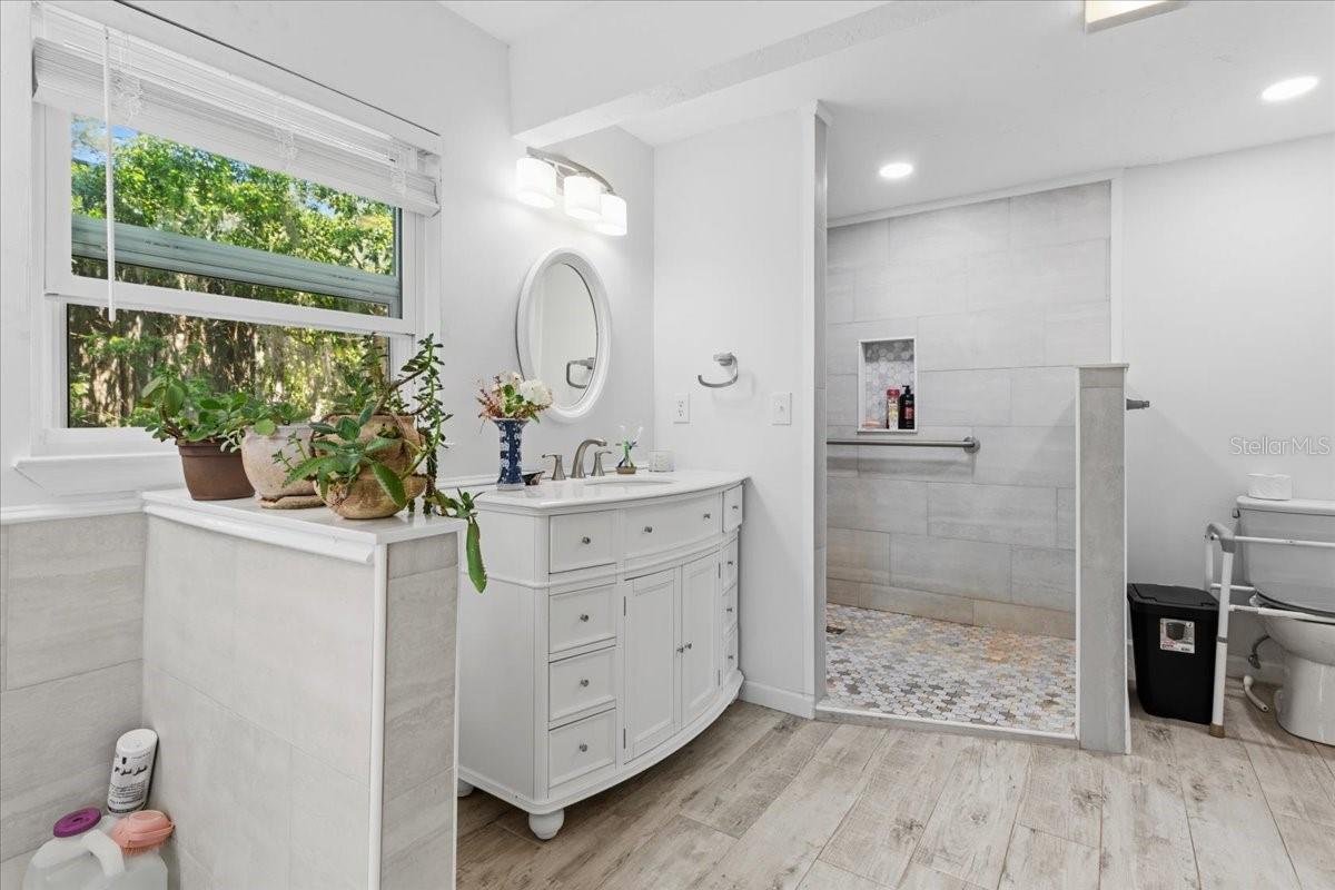 Image 29 of 76 For 8386 Austin Road