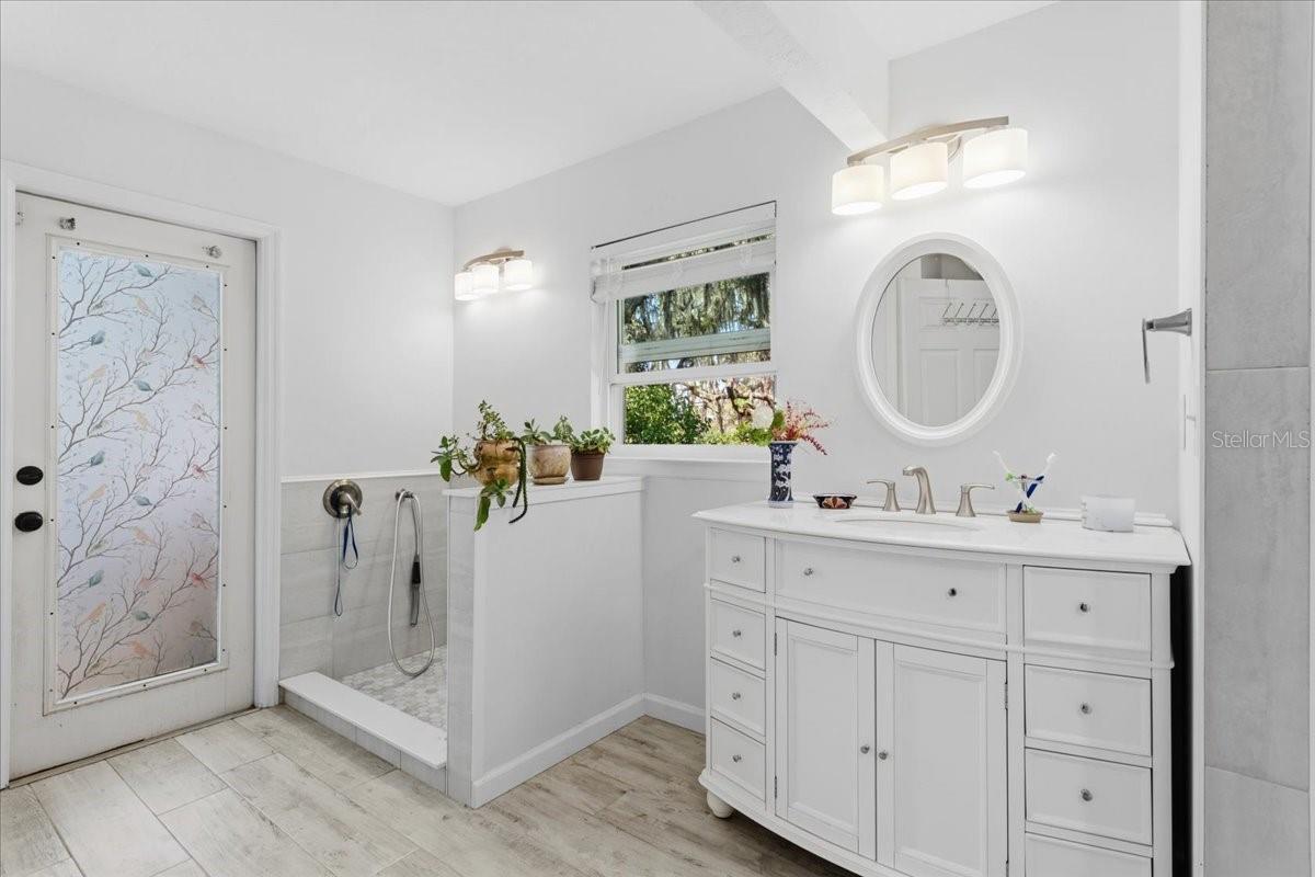 Image 30 of 76 For 8386 Austin Road