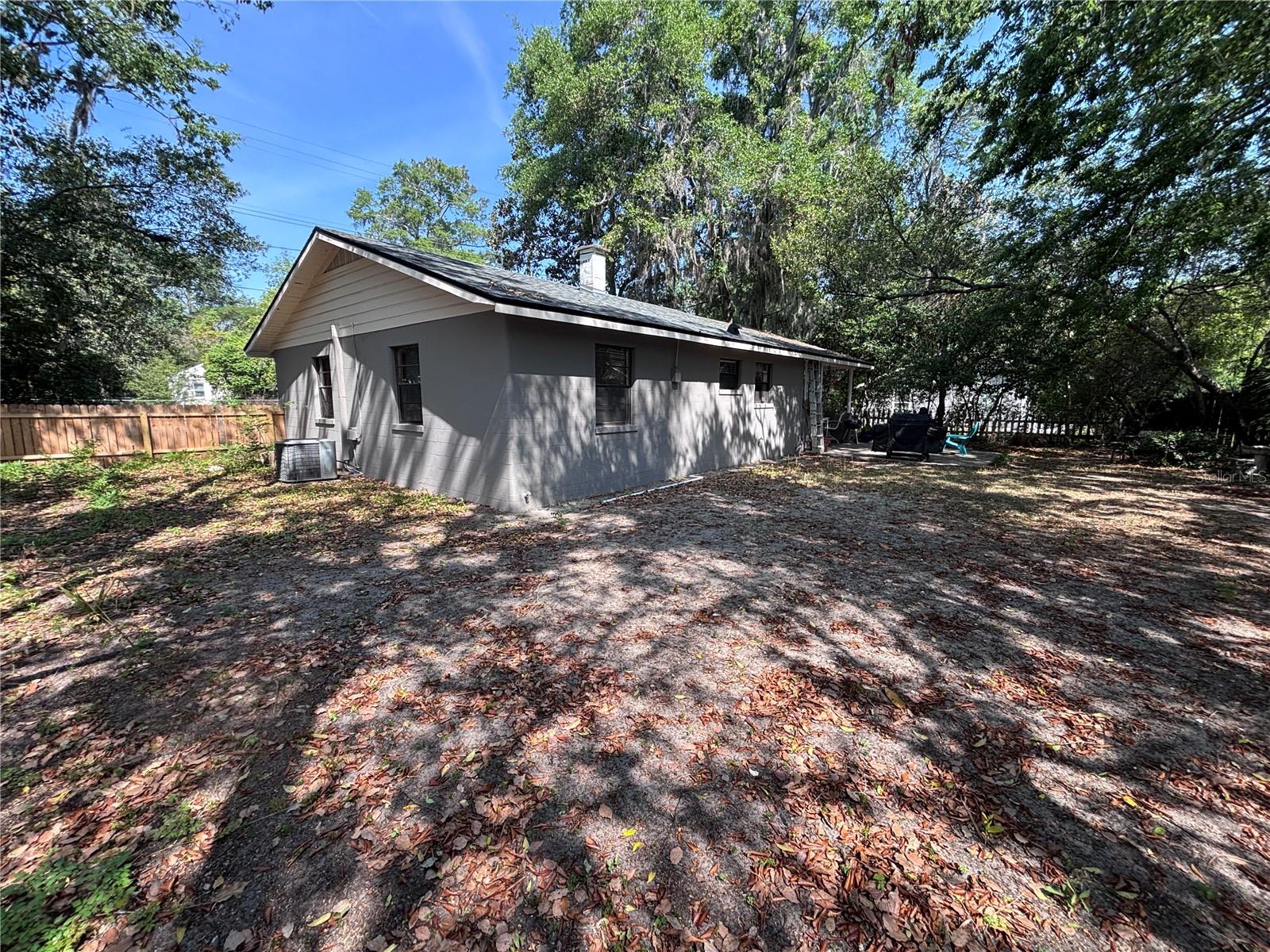 Image 11 of 11 For 3137 6th Street