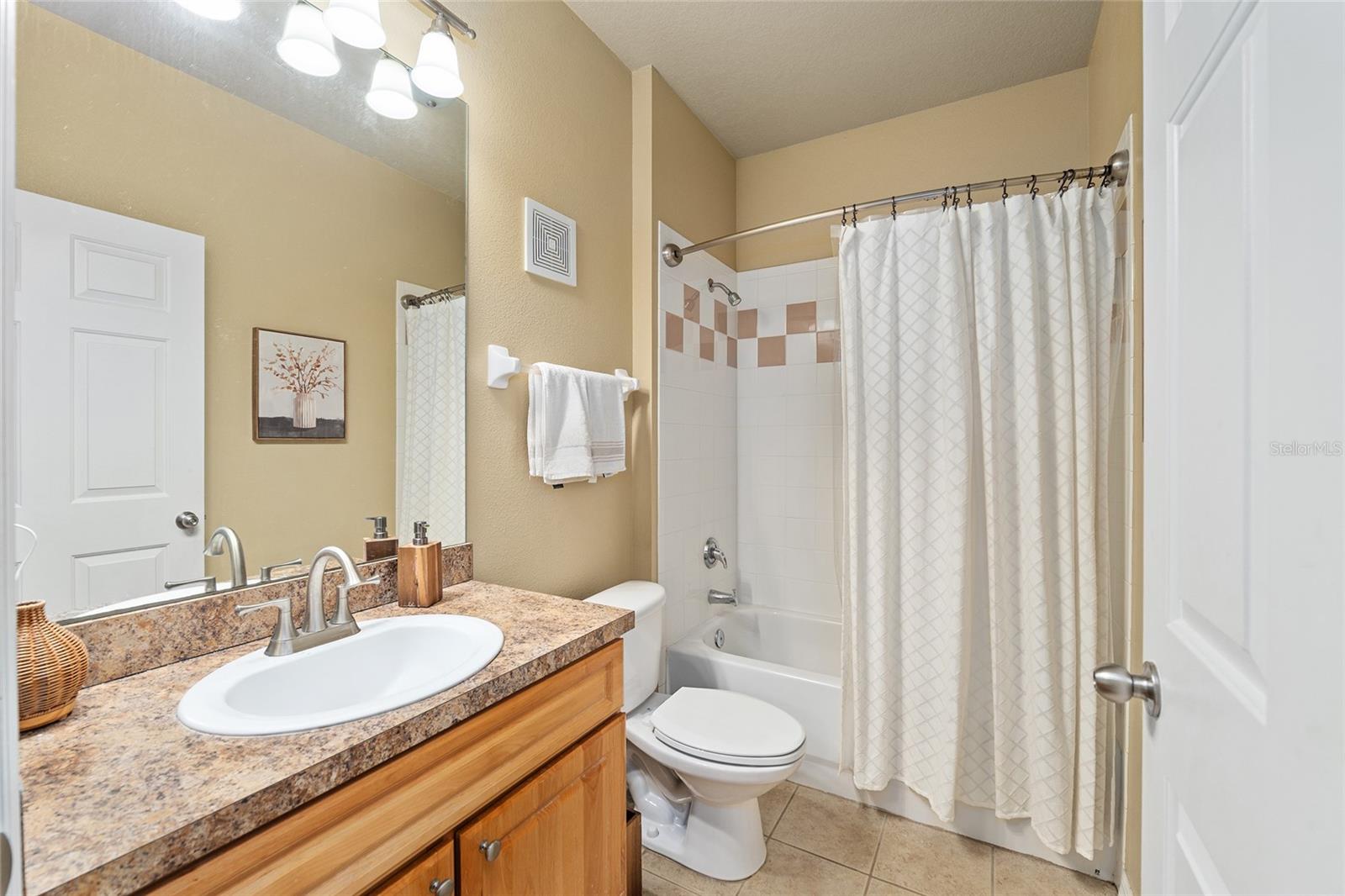 Image 24 of 31 For 1257 9th Road 308