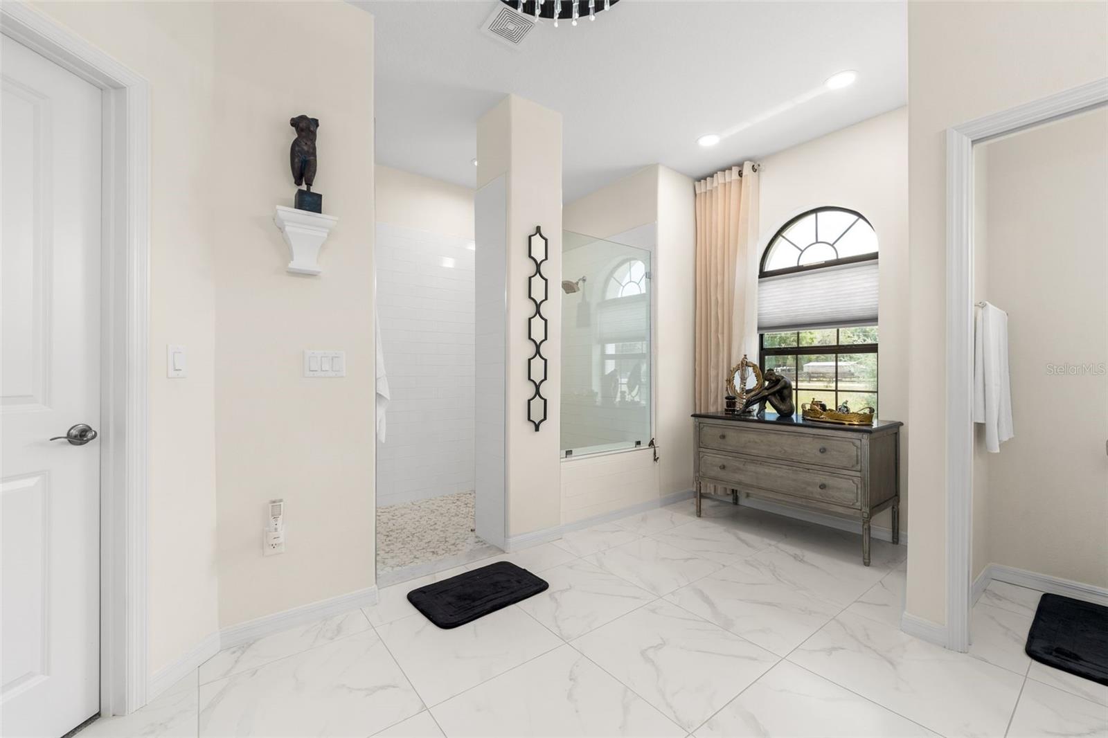 Image 22 of 49 For 11645 134th Court