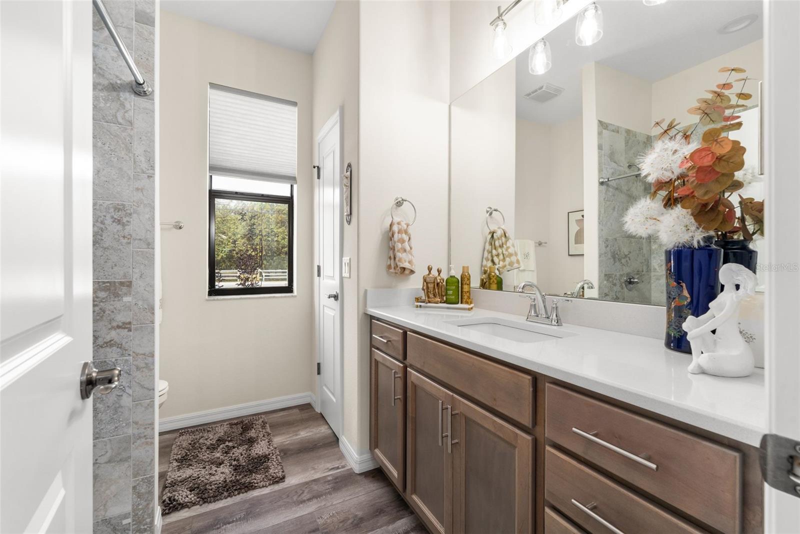 Image 25 of 49 For 11645 134th Court