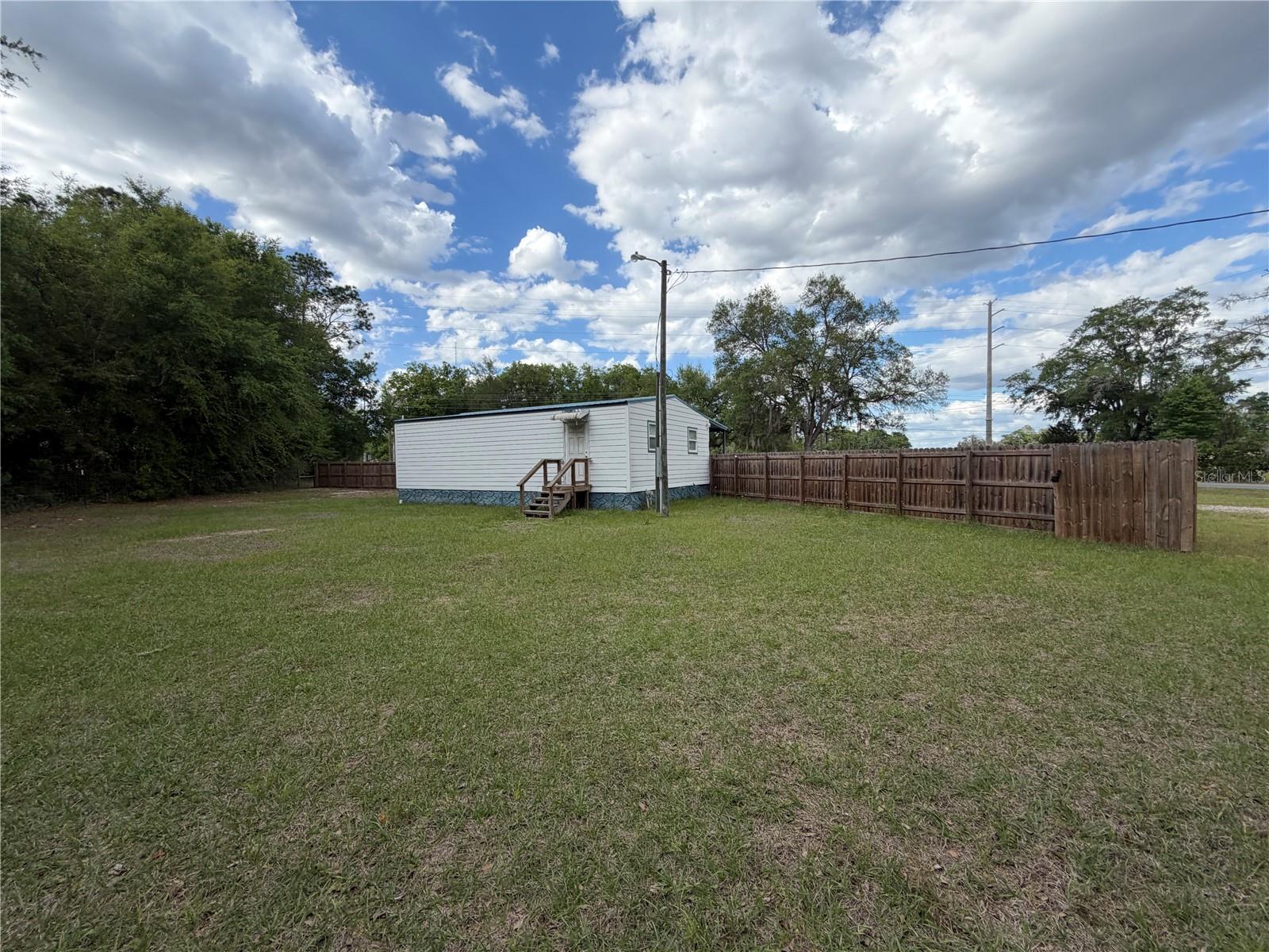 Image 19 of 32 For 683 Court Street