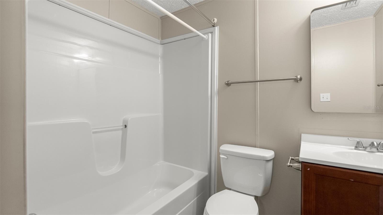 Image 20 of 46 For 10379 135th Street