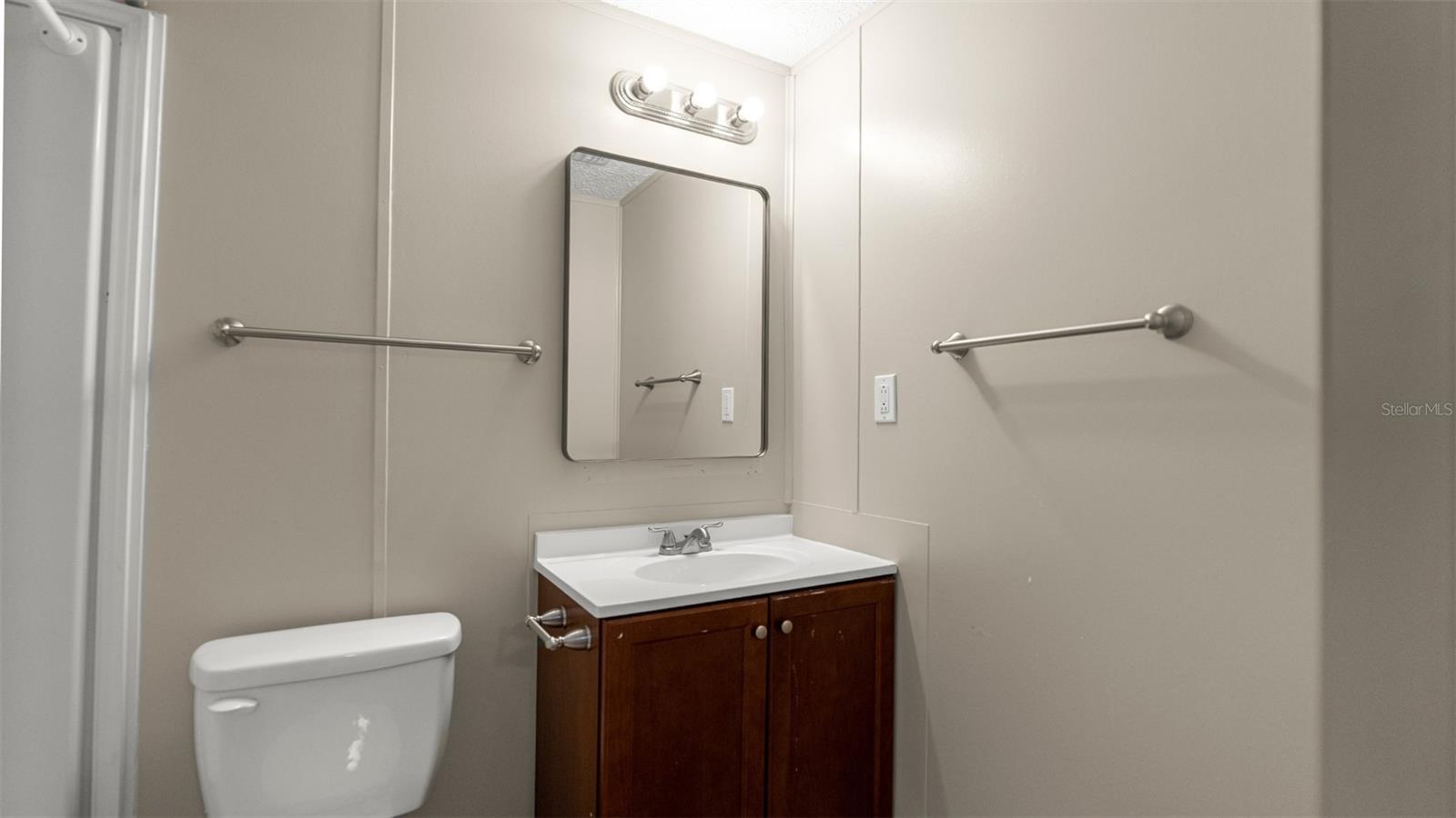 Image 21 of 46 For 10379 135th Street