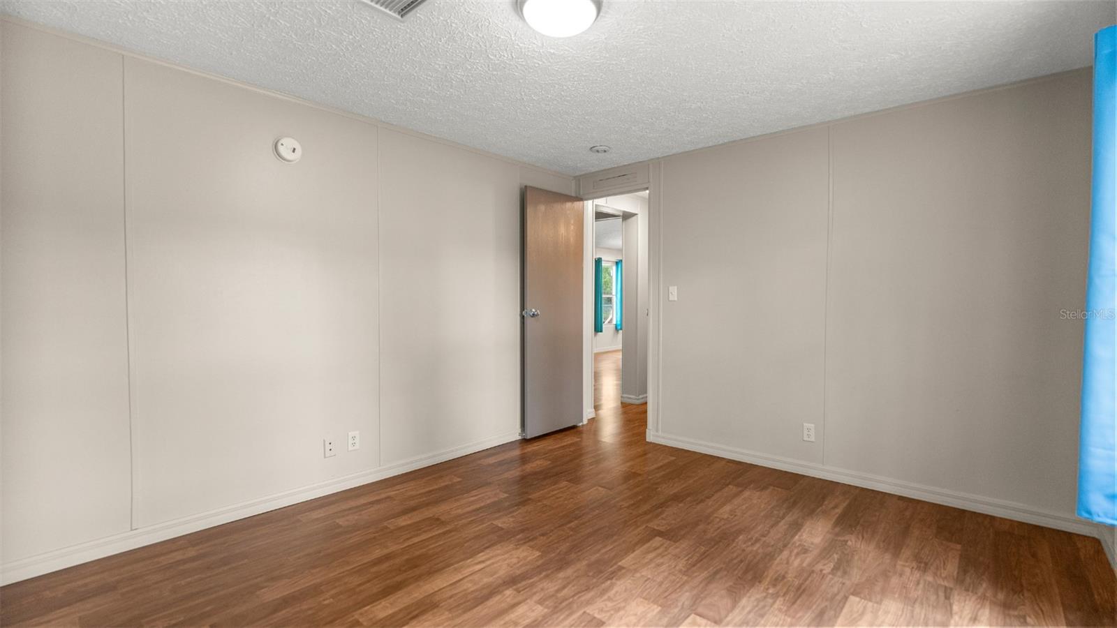 Image 23 of 46 For 10379 135th Street