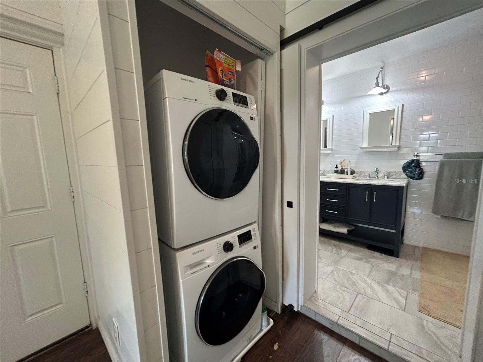 Image 22 of 26 For 816 9th Avenue