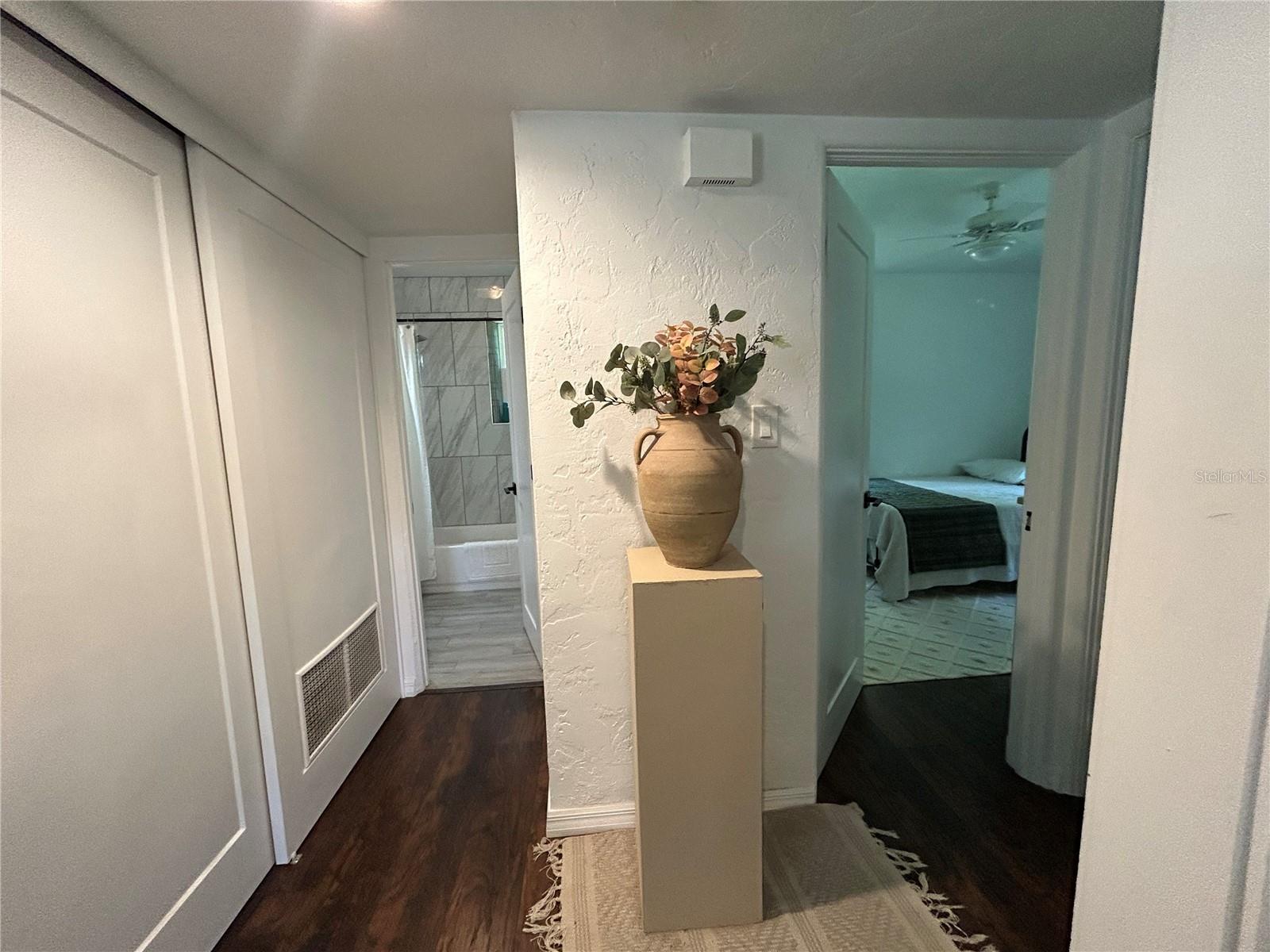 Image 9 of 26 For 816 9th Avenue