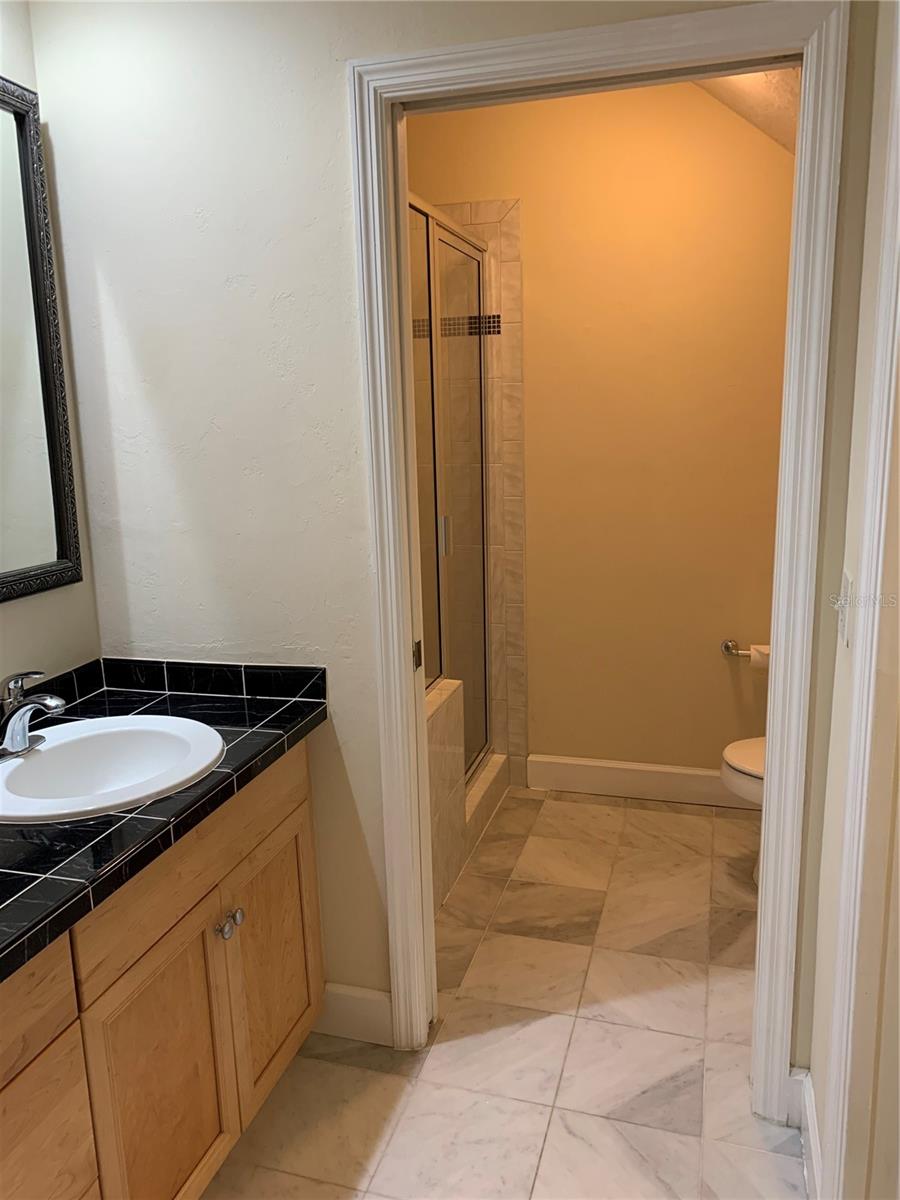 Image 14 of 39 For 187 129th Terrace