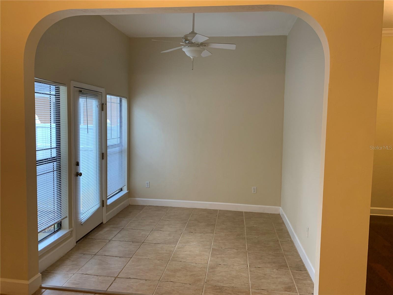 Image 23 of 39 For 187 129th Terrace