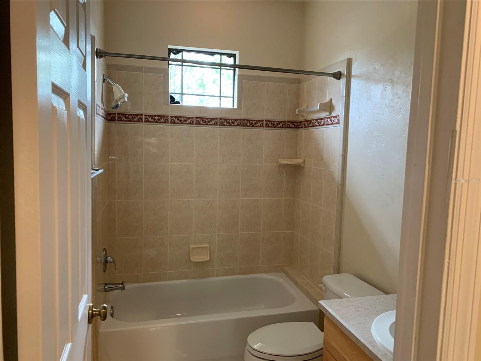 Image 36 of 39 For 187 129th Terrace