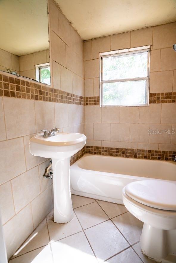 Image 10 of 22 For 1424 1st Avenue