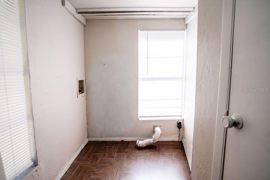 Image 11 of 22 For 1424 1st Avenue