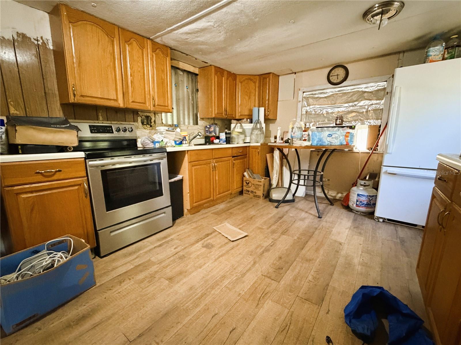 Image 16 of 24 For 7727 Cypress Street