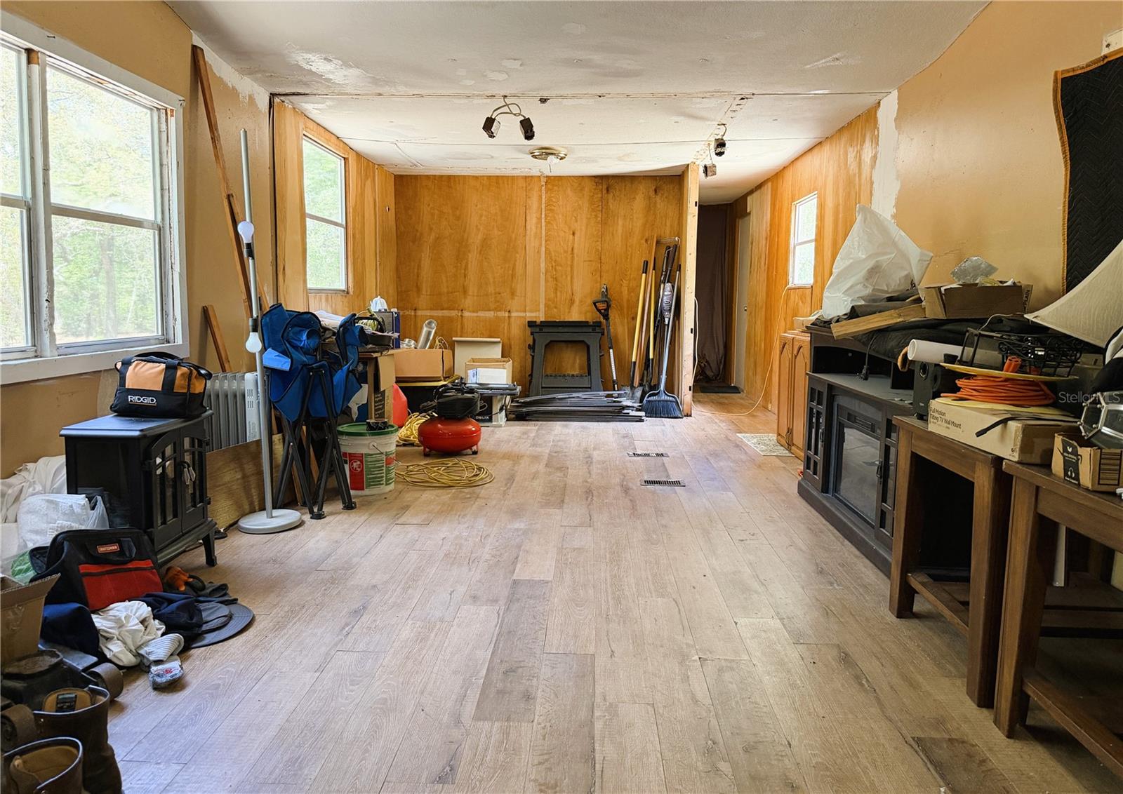 Image 17 of 24 For 7727 Cypress Street