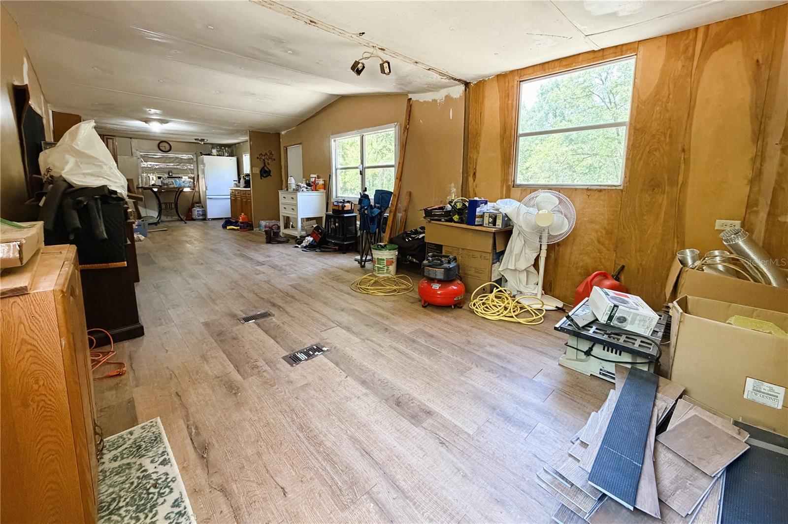 Image 18 of 24 For 7727 Cypress Street