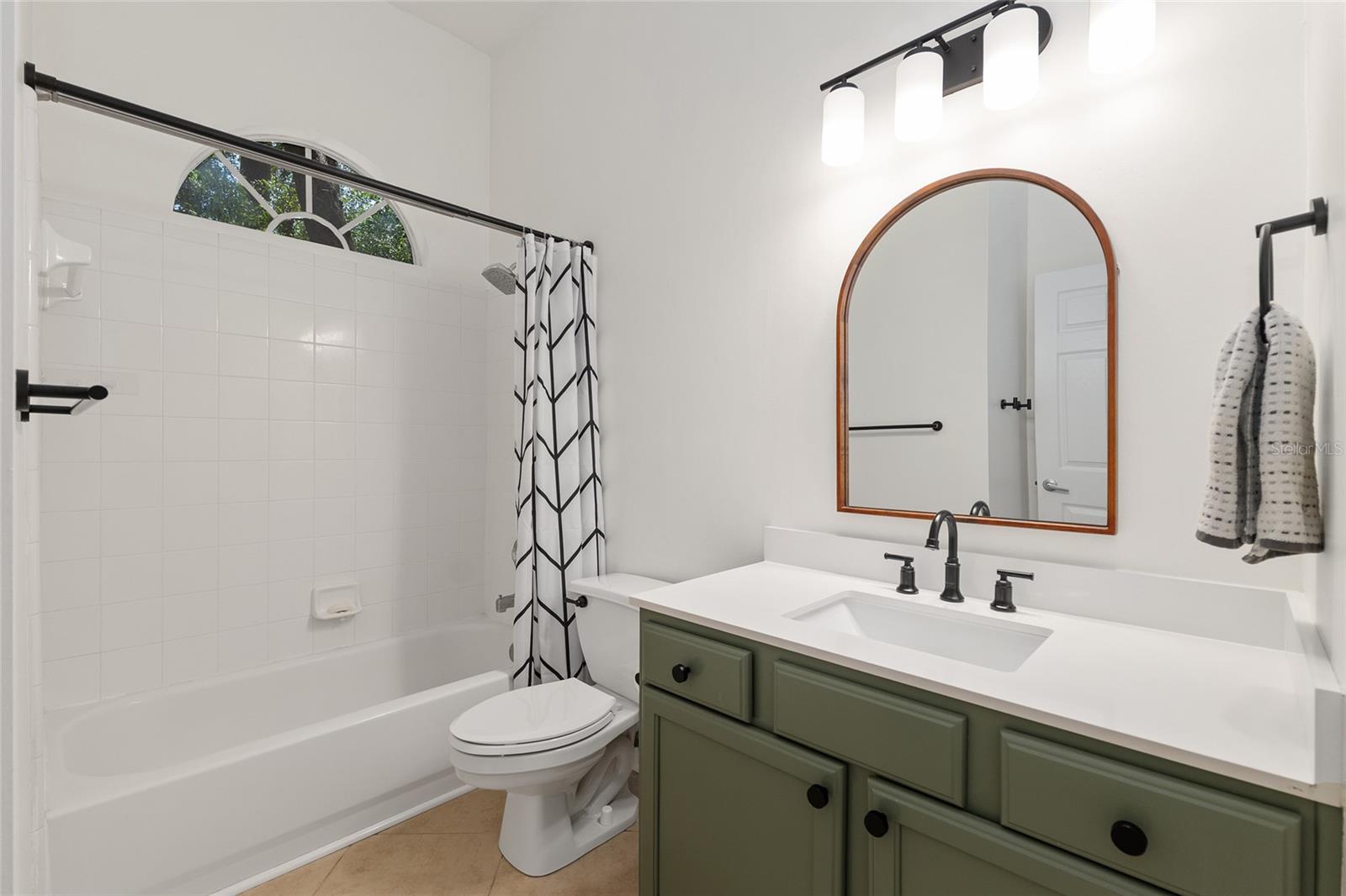 Image 19 of 33 For 129 48th Boulevard 6