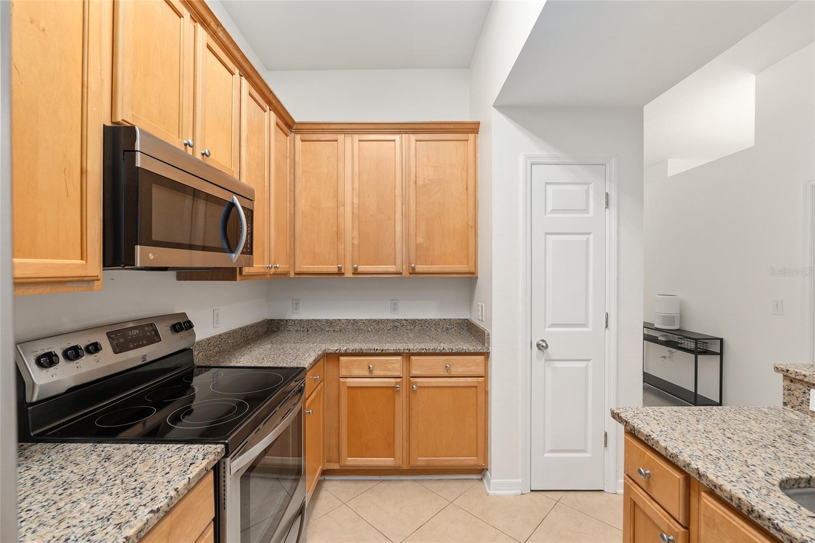 Image 6 of 33 For 129 48th Boulevard 6