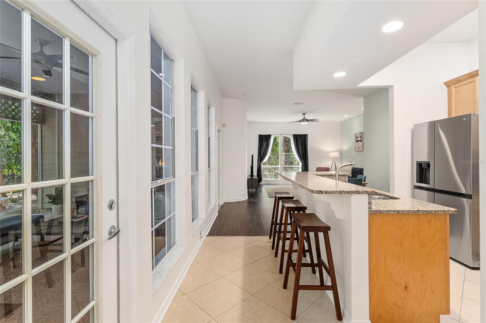 Image 7 of 33 For 129 48th Boulevard 6