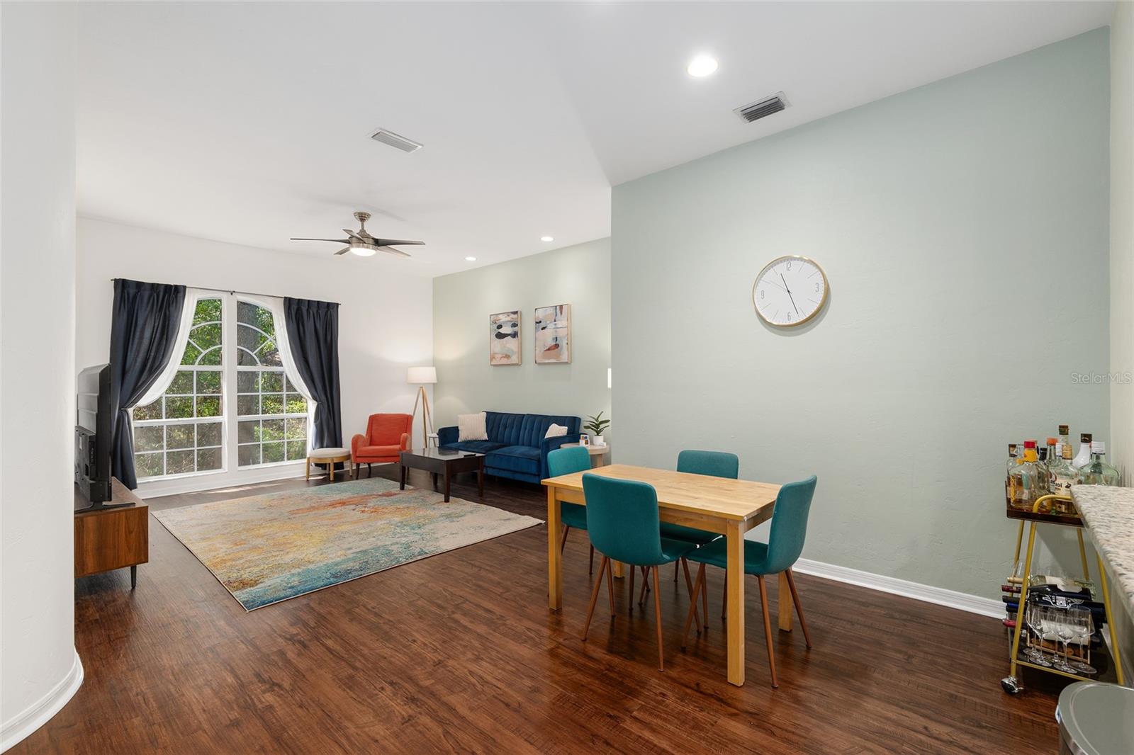 Image 8 of 33 For 129 48th Boulevard 6