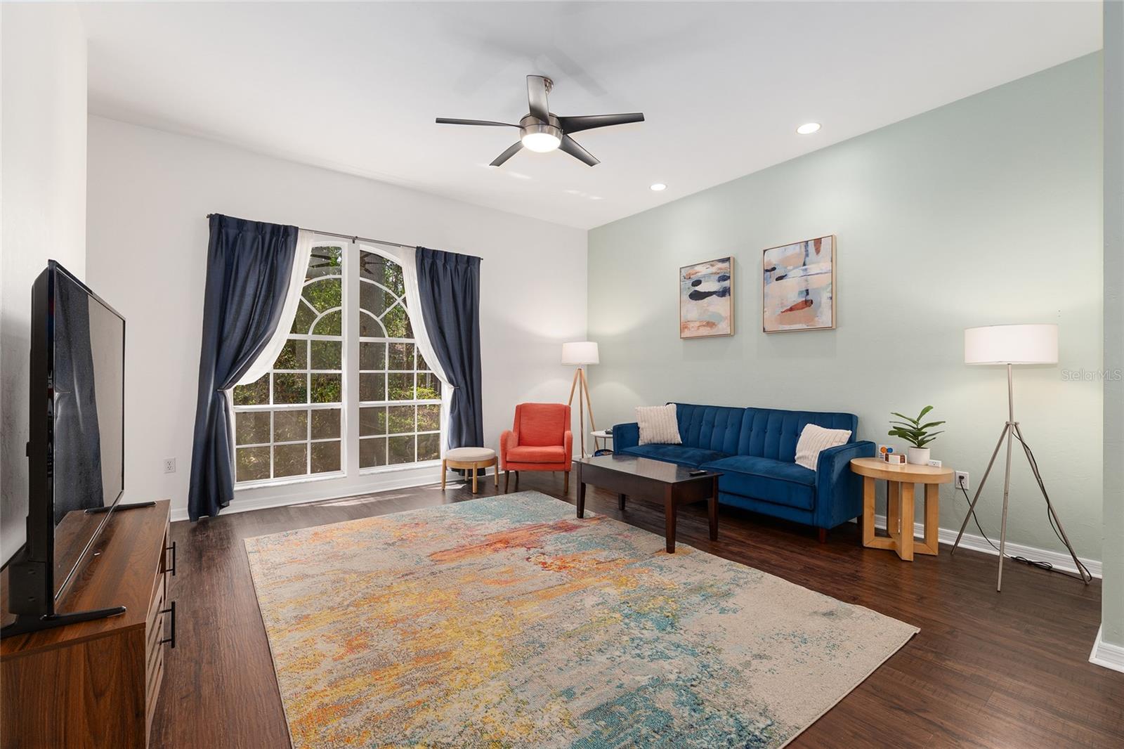 Image 9 of 33 For 129 48th Boulevard 6