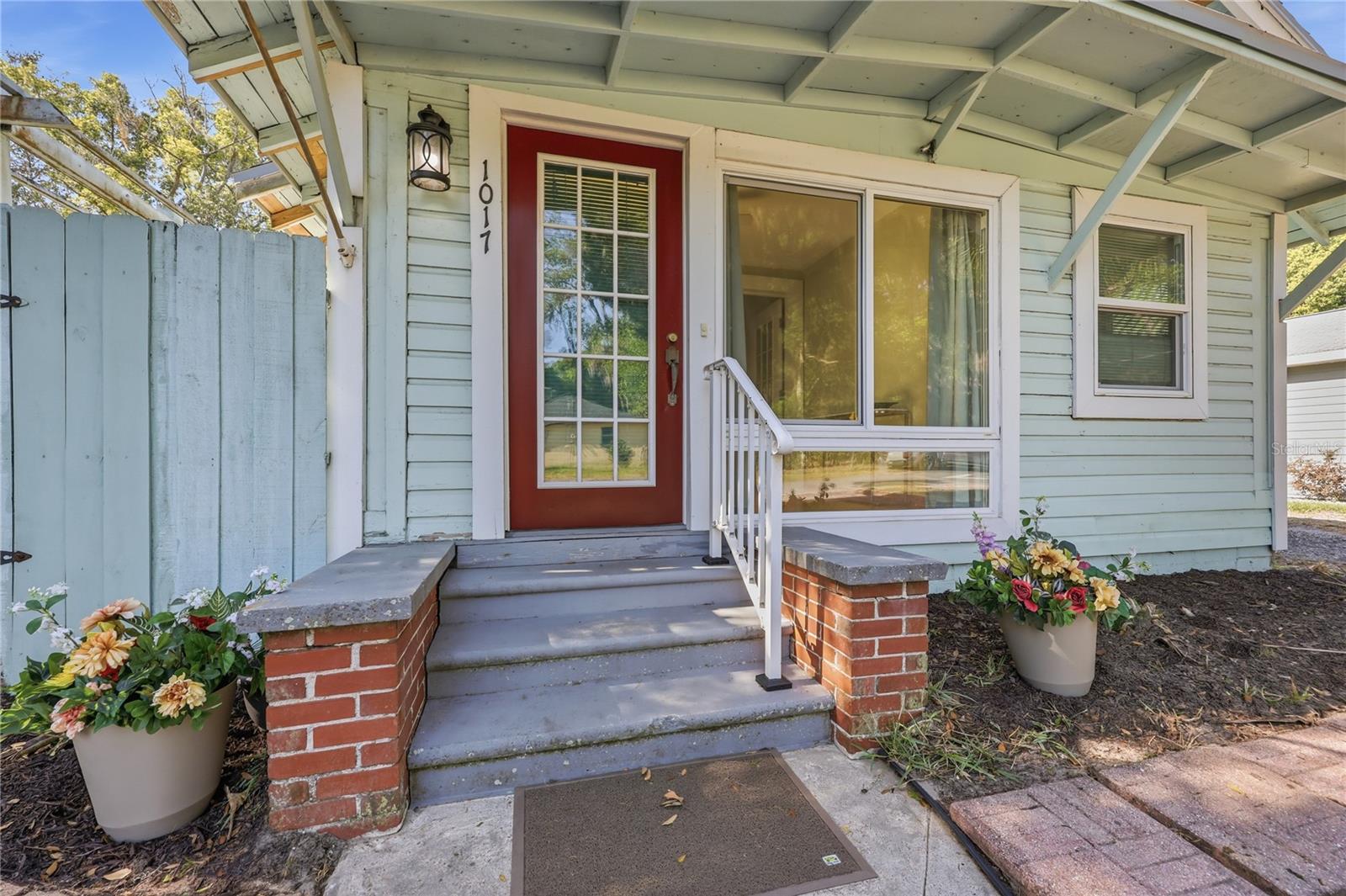 Image 21 of 31 For 1017 31st Avenue