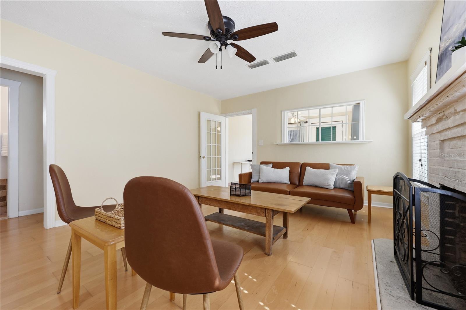 Image 4 of 31 For 1017 31st Avenue