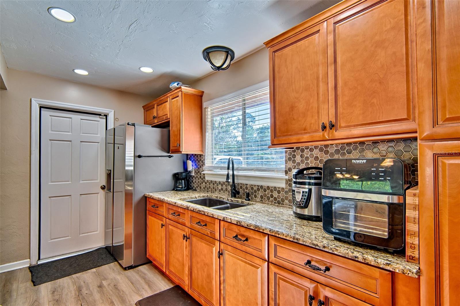 Image 12 of 27 For 4347 43rd Terrace