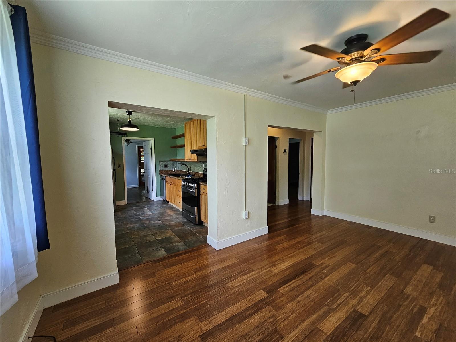 Image 10 of 52 For 1115 11th Avenue