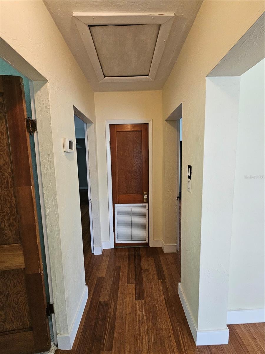 Image 20 of 52 For 1115 11th Avenue