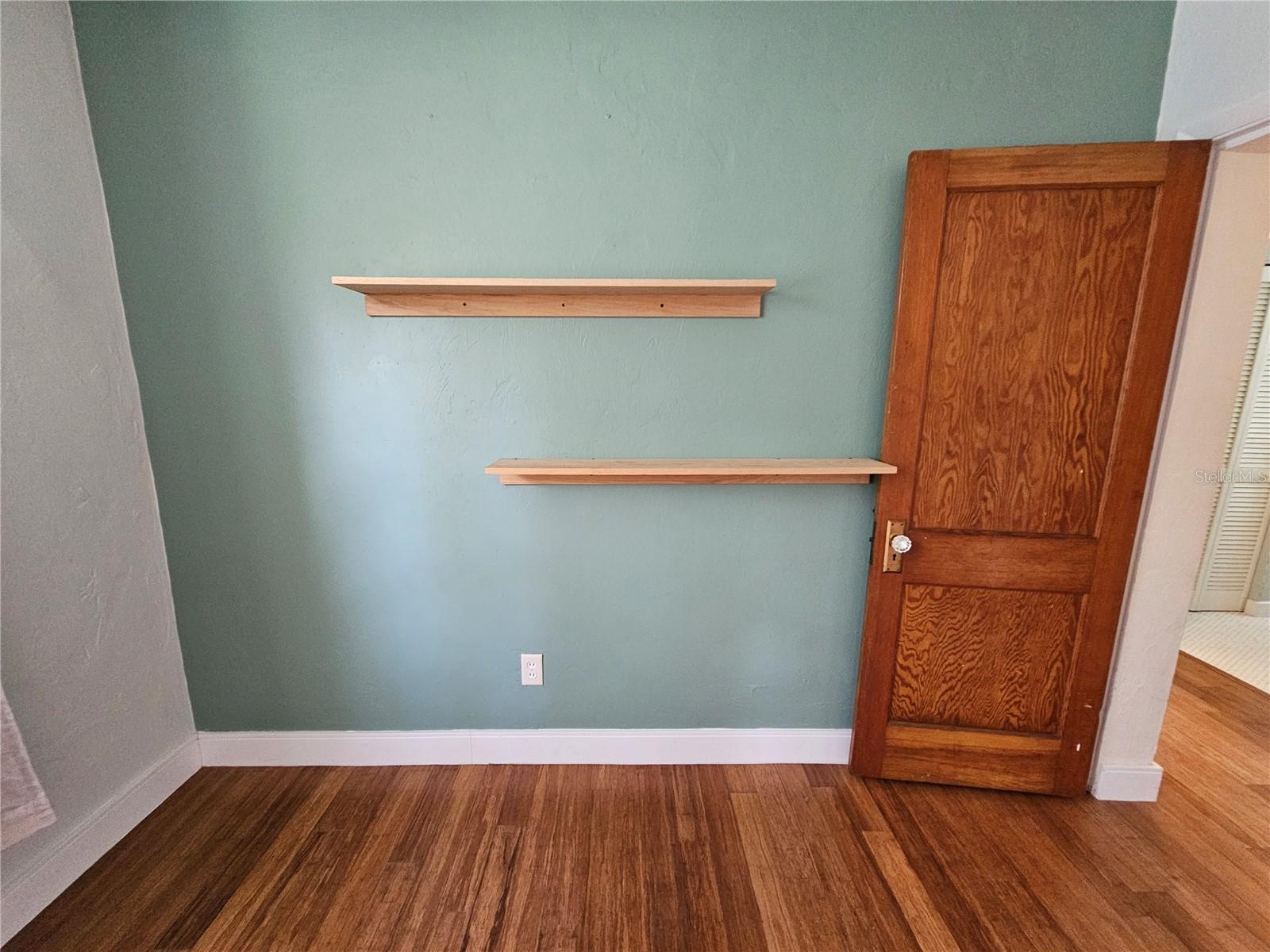 Image 25 of 52 For 1115 11th Avenue